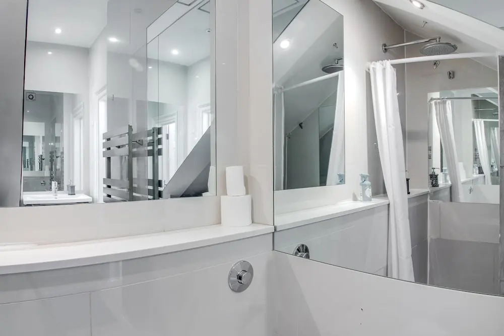 Large Studio Apartment  Central London