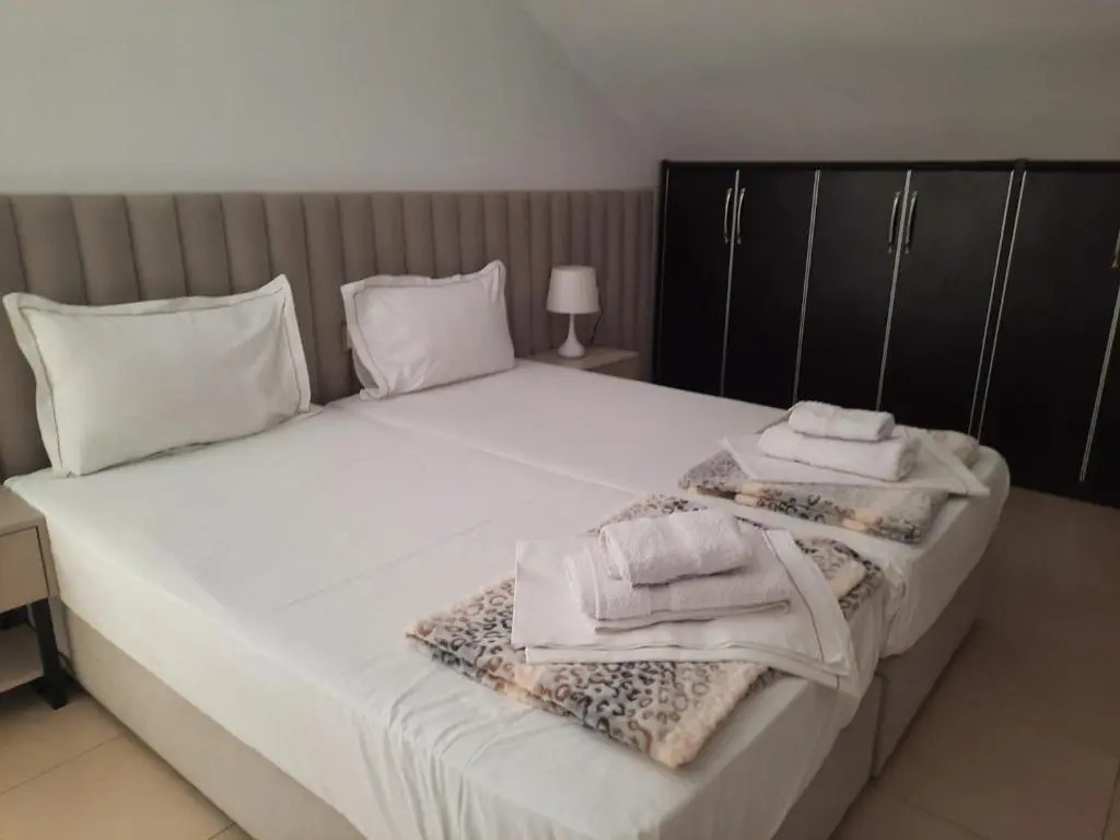 Guesthouse "PELIVANI"