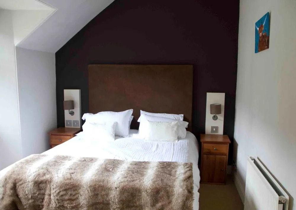 Airlie House B&B
