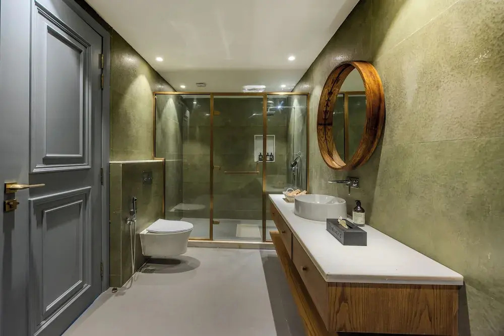 ELIVAAS Valley View 5BHK Villa With Pool