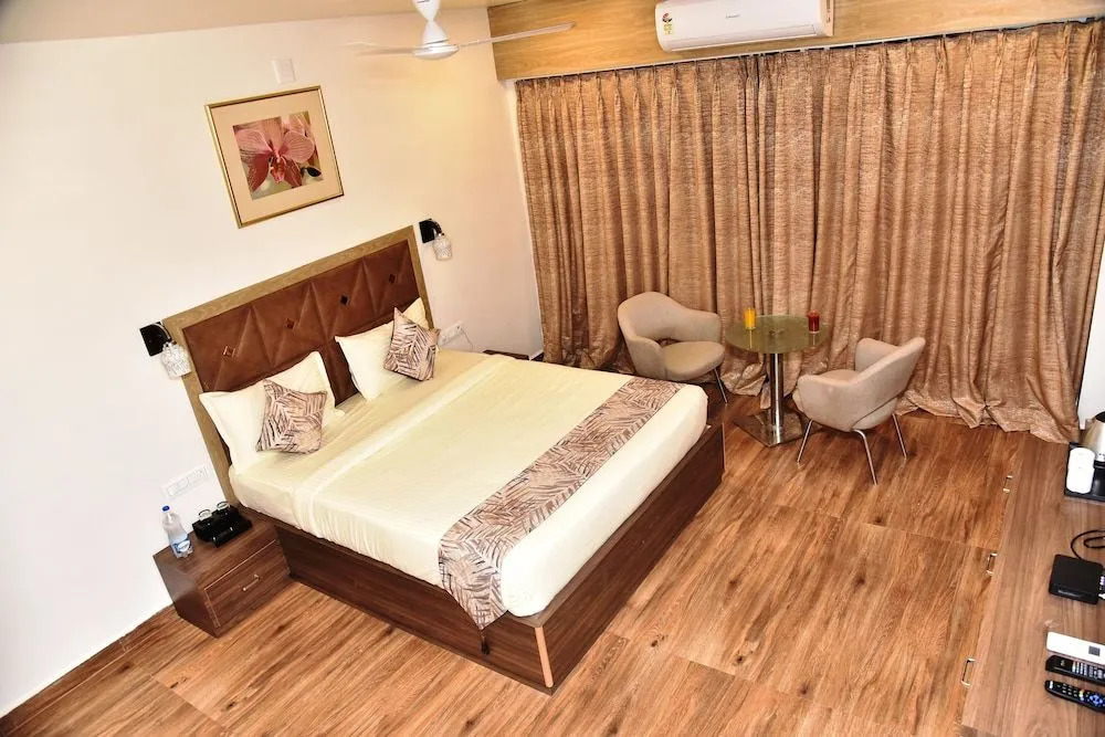 Carina Retreat Resort