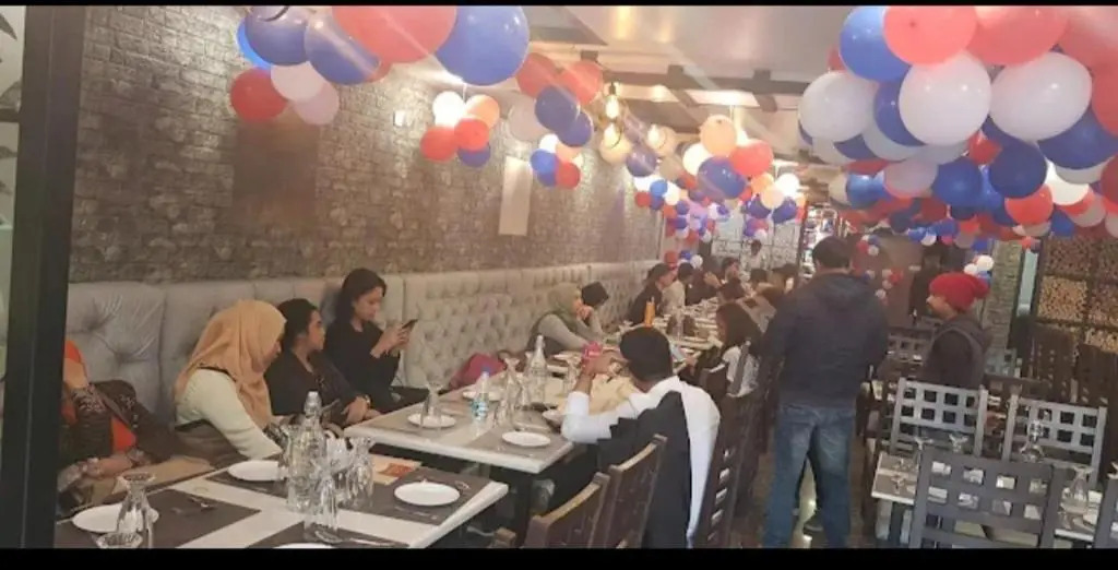 Rich Grand Hotel Near To Tajmahal