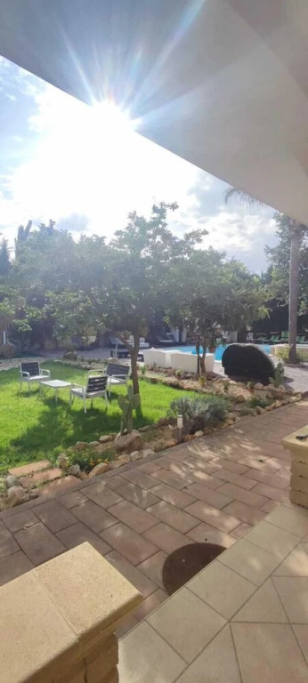 Villa More