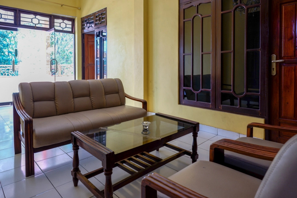 Puspa Indah Guesthouse RedPartner