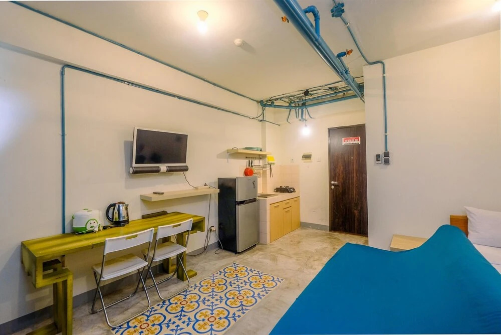 Simply Minimalist Studio Serpong Green View Apartment