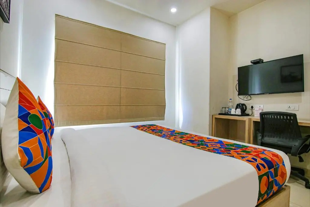 Fabhotel Occean Residency