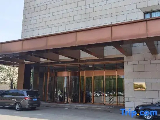 Lingyuan Linggang Hotel