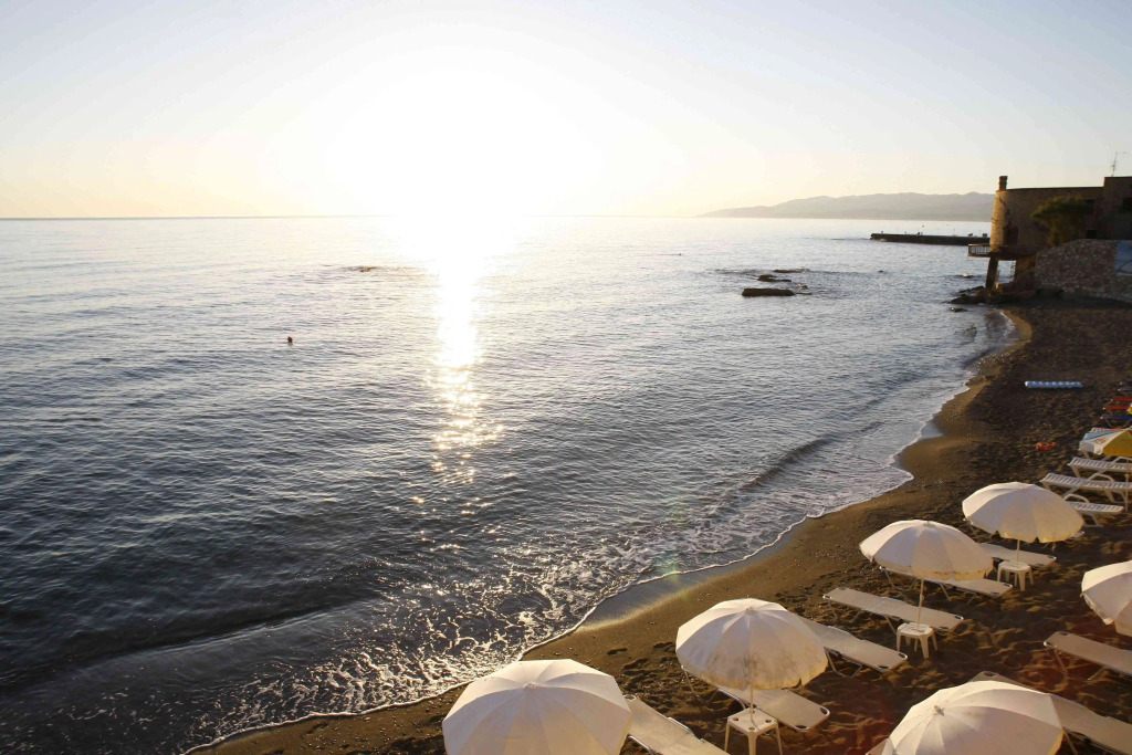Glaros Beach Hotel