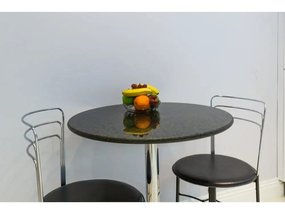 Central Flat With Garden View Ideal for Couples