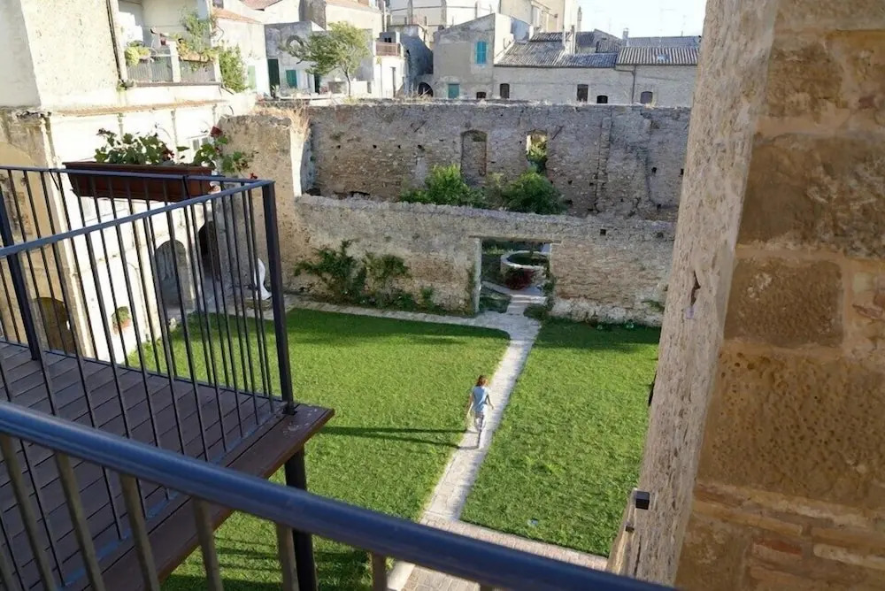 Torre della Loggia - Dimora Storica - Ortona