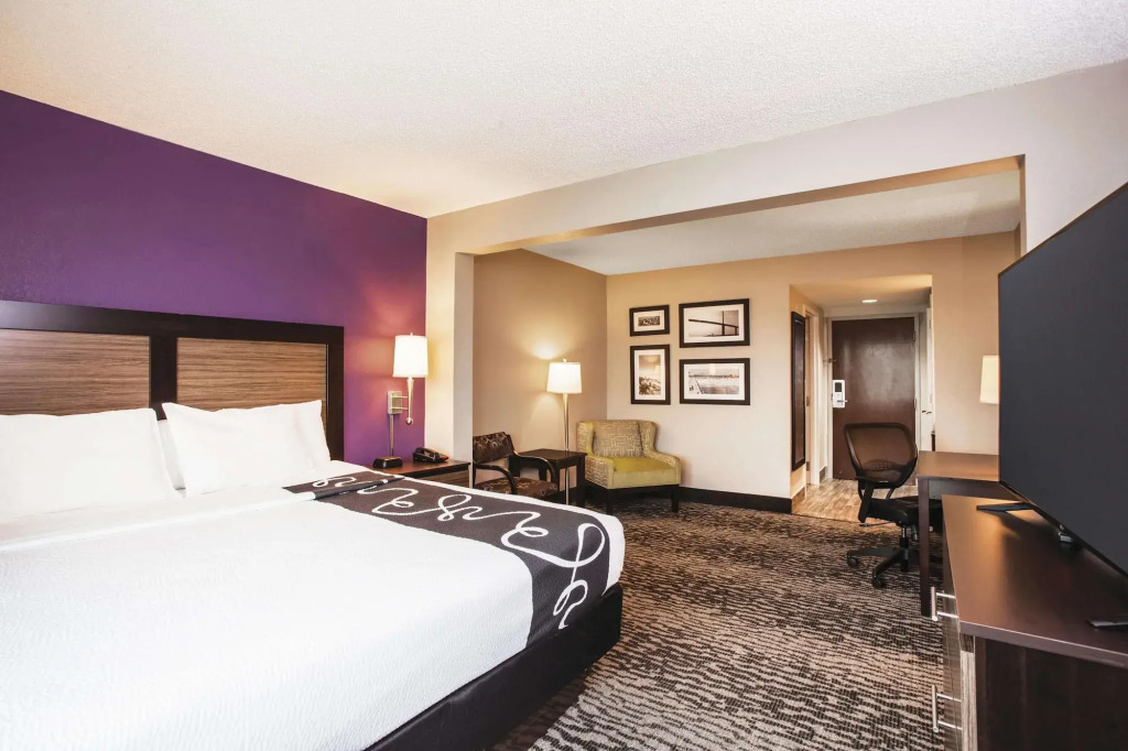 La Quinta by Wyndham Clearwater South