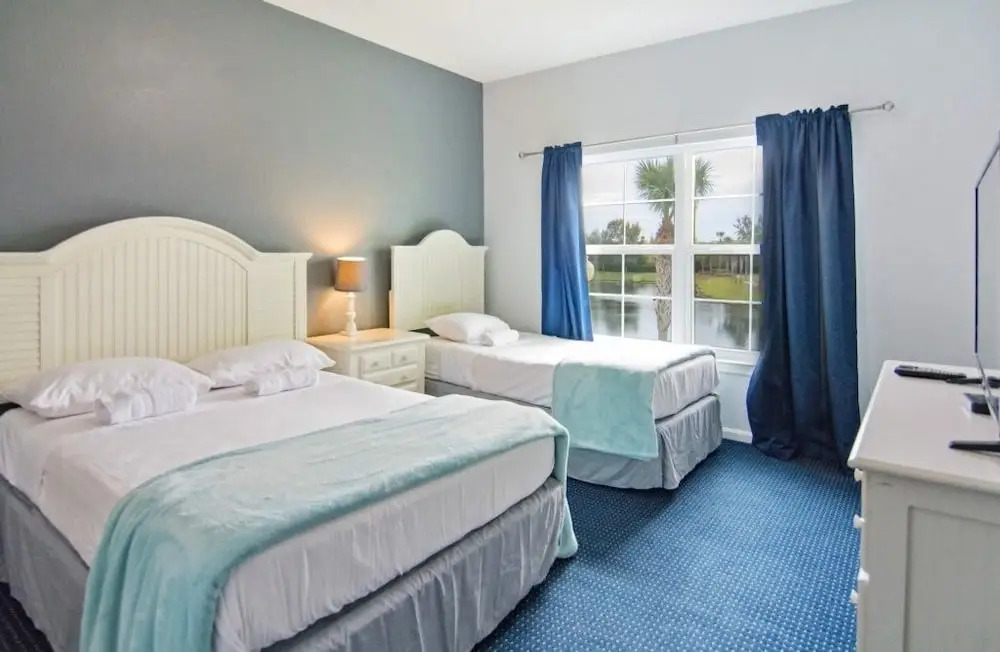 Runaway Beach Club 2202 - Three Bedroom Condo