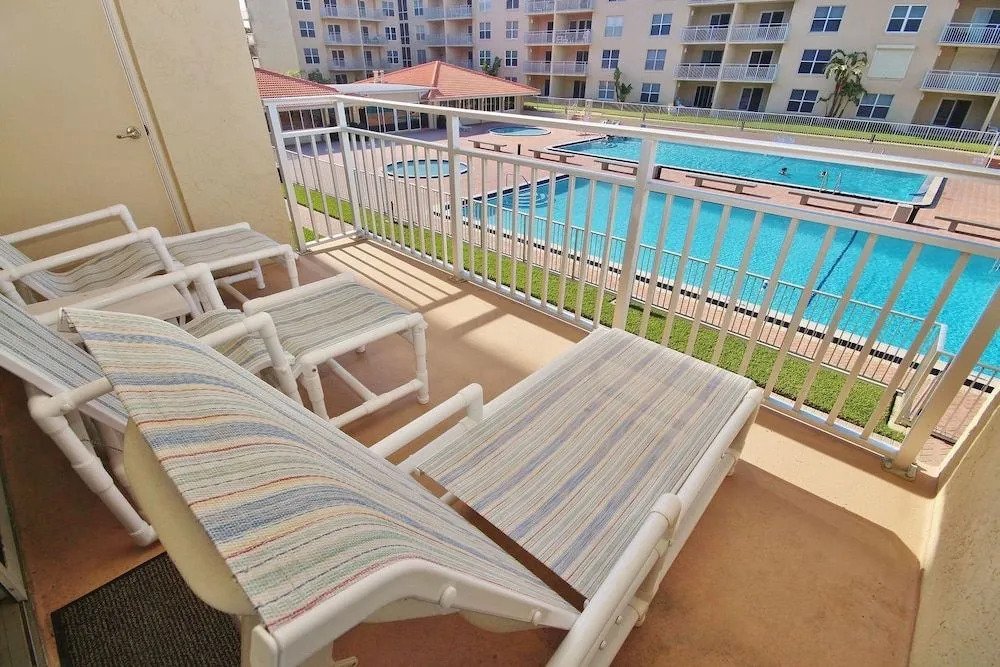 Sea Coast Gardens III 208 Apartment 2