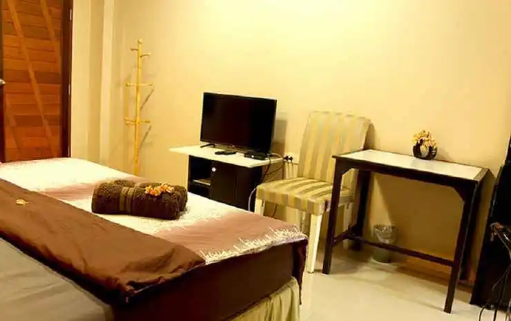 Bann Chompu Resort