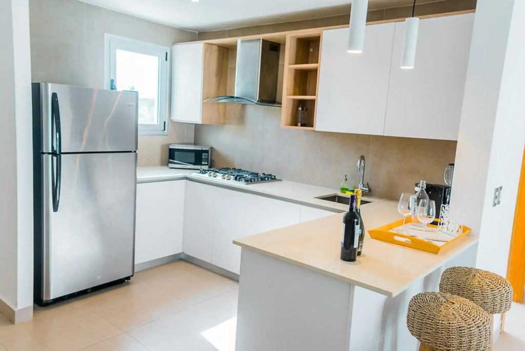 Beach Garden ground floor condo, D1