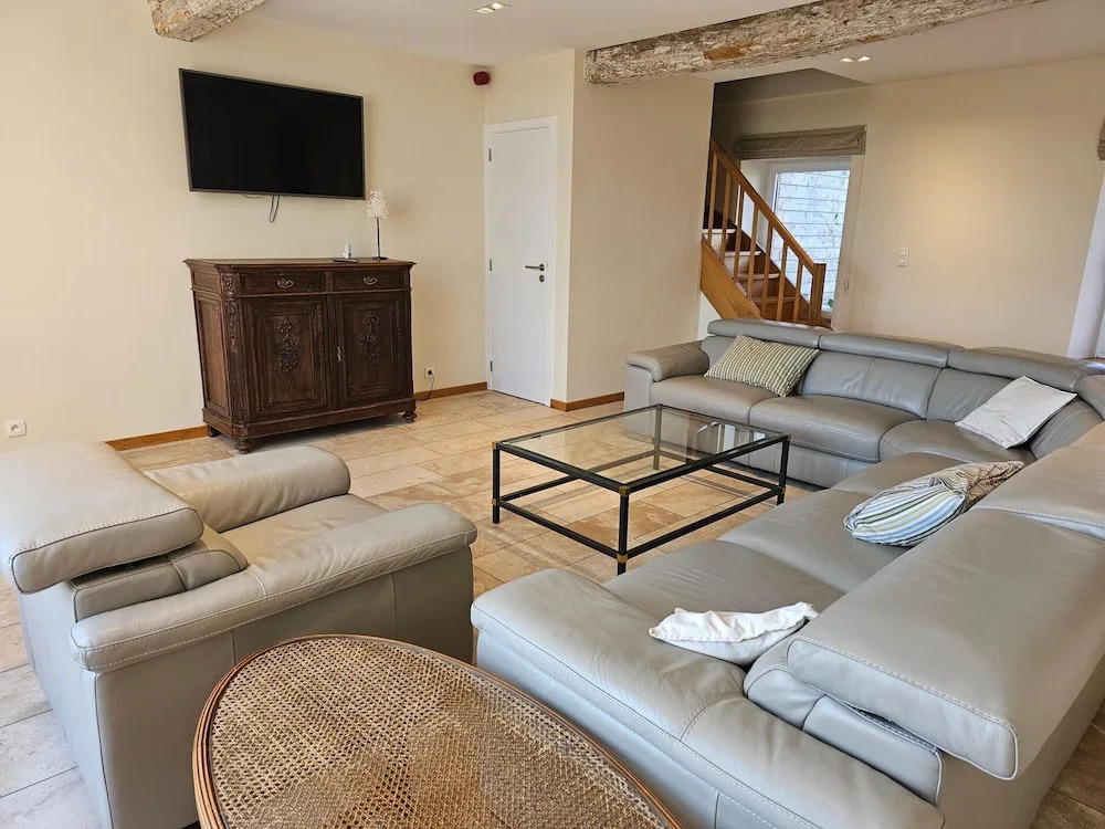 Holiday Home in Wallonie with Terrace