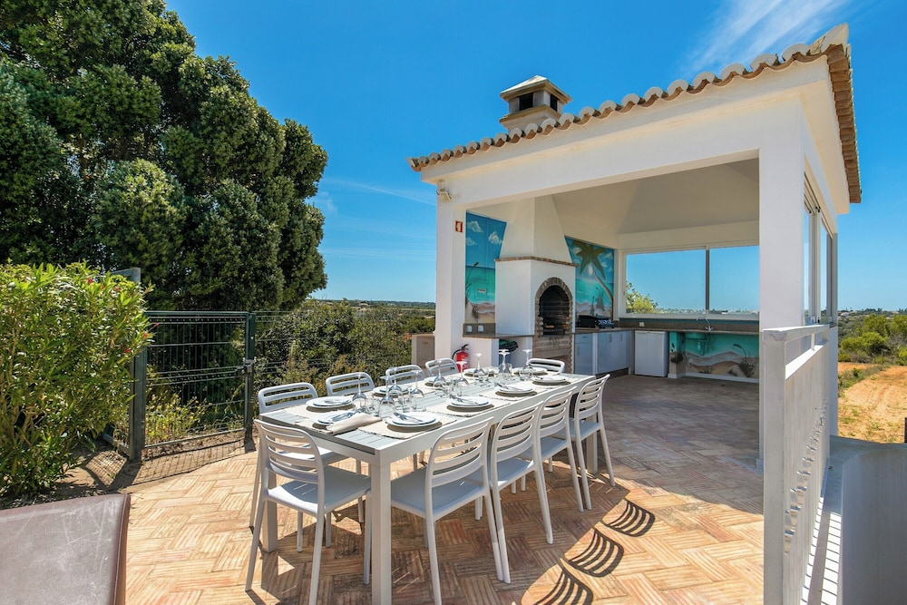 Monte Da Poupa - 7 Bedroom Villa - Sleeps 15