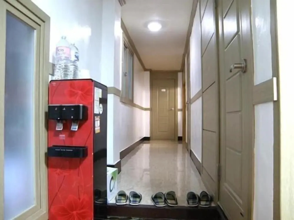New Busan Jang Motel