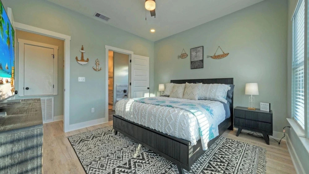 Mermaids Oasis by Avantstay Spacious Port A Home + Private Pool + Firepit + Games Near the Beach