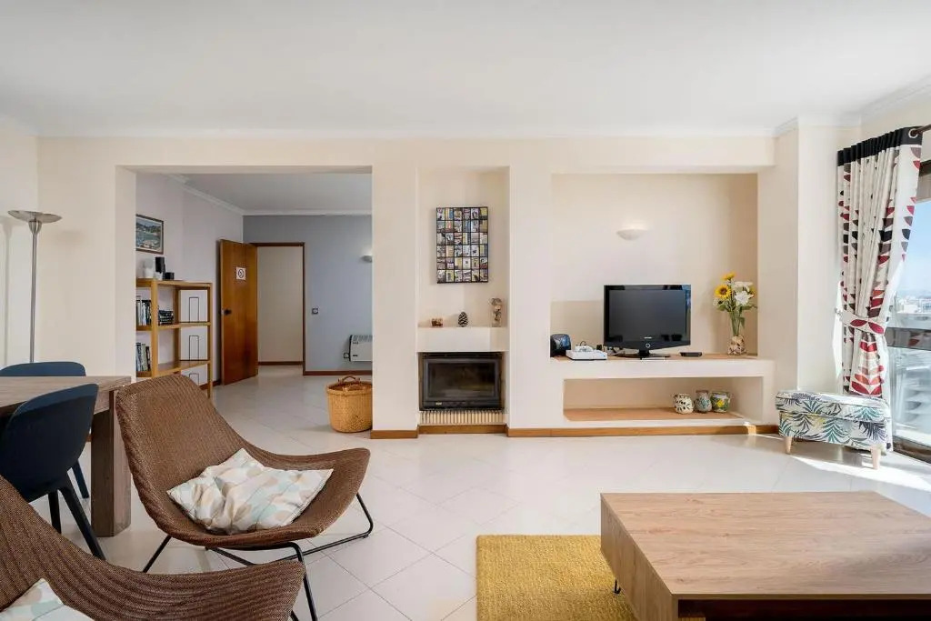 LovelyStay - Bela Vista 3BDR Duplex Penthouse with Pool