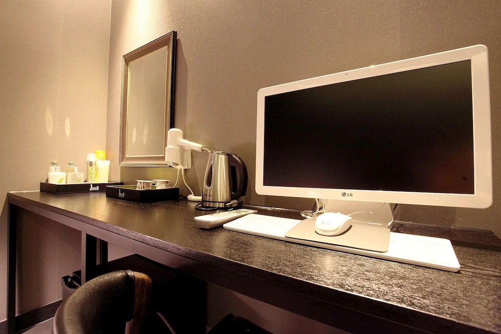 Suwon Gwonseon-Dong Jani B Hotel