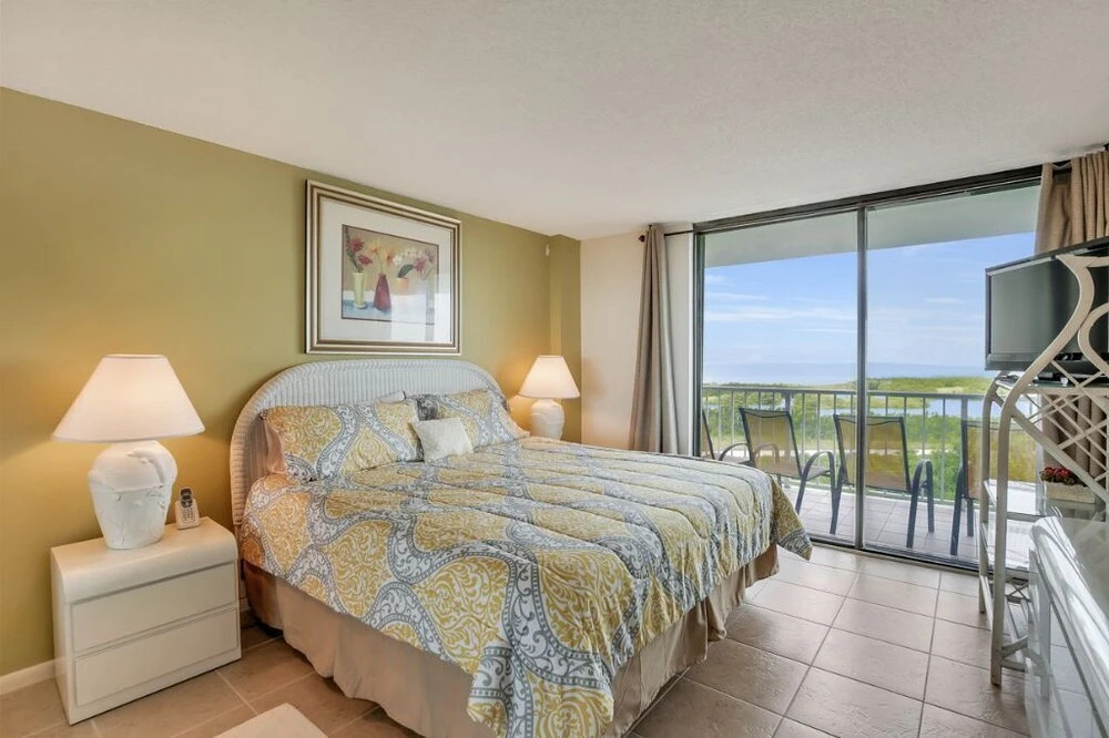 Seaview Condo #57159