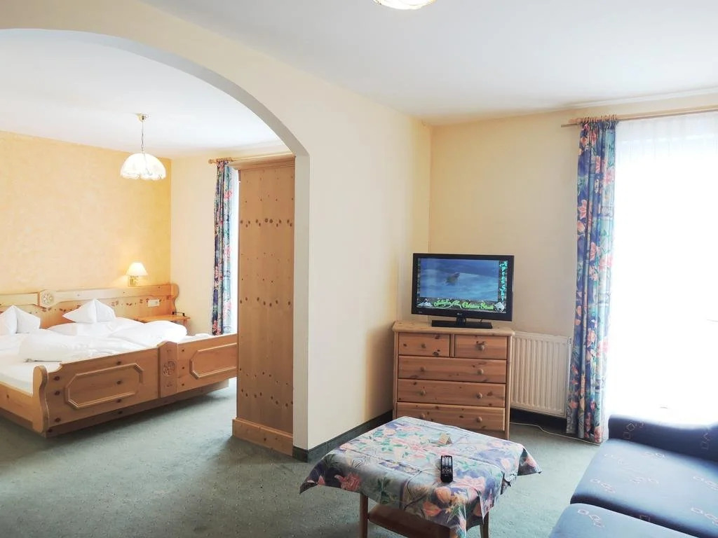 Hotel Garni Taurach