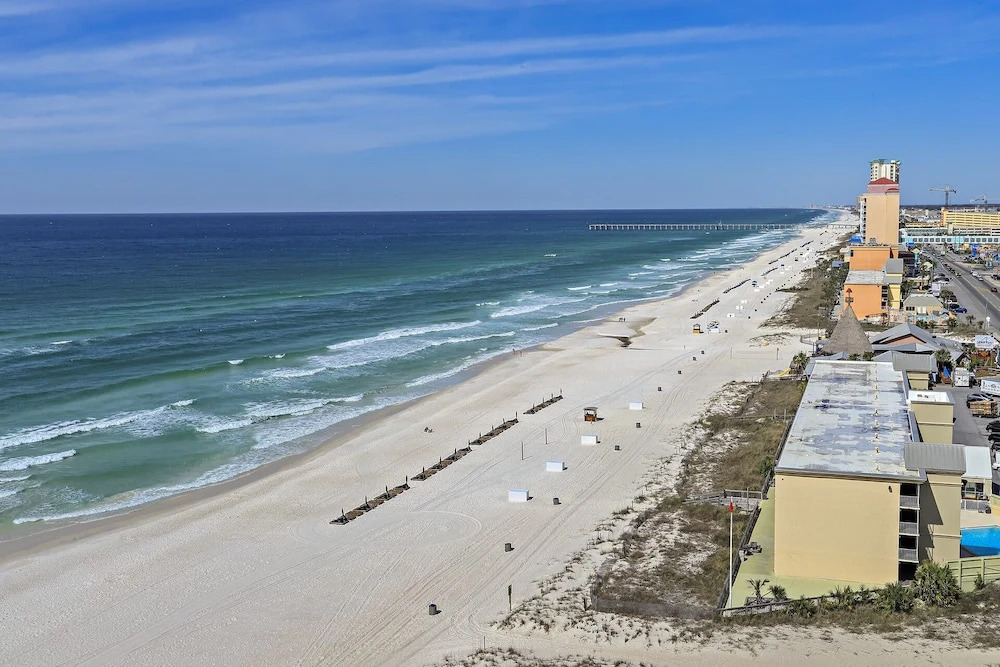 Sunrise Beach 1401 - Beachfront Condo