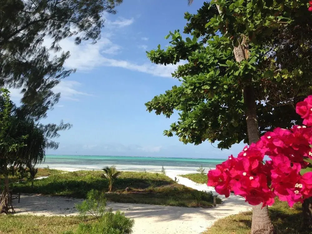 Hotel On The Rock Zanzibar