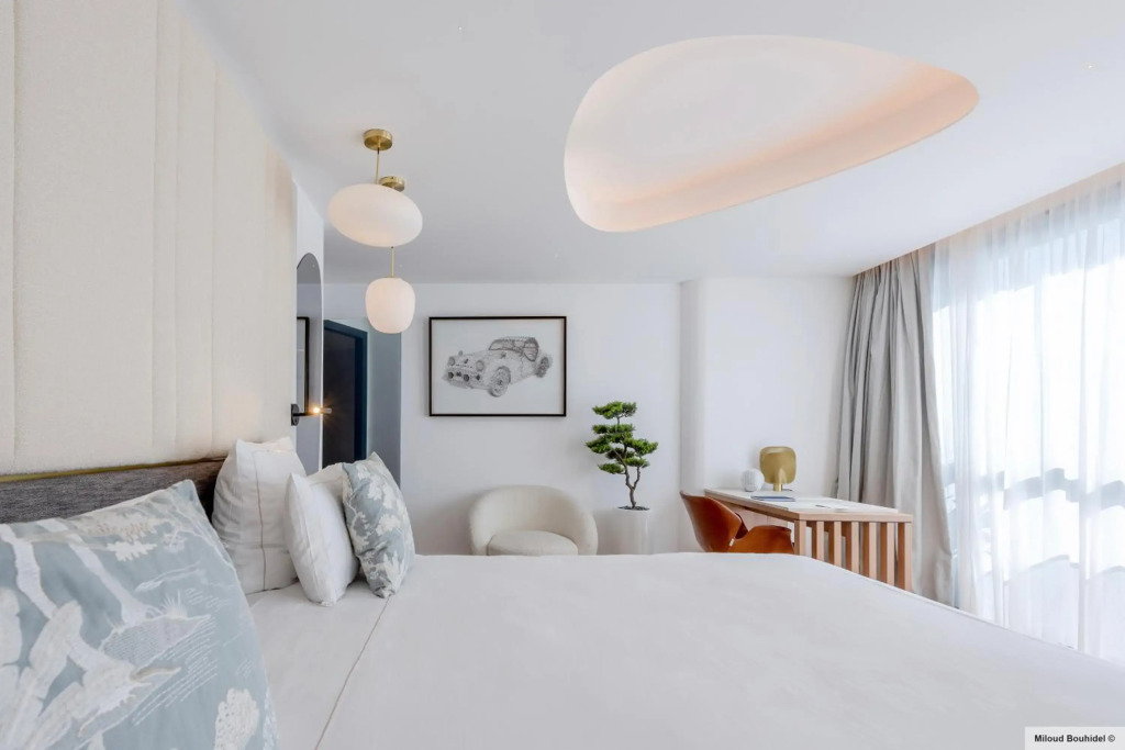 GOLDEN TULIP LYON OUEST TECHLID Hotel & Spa