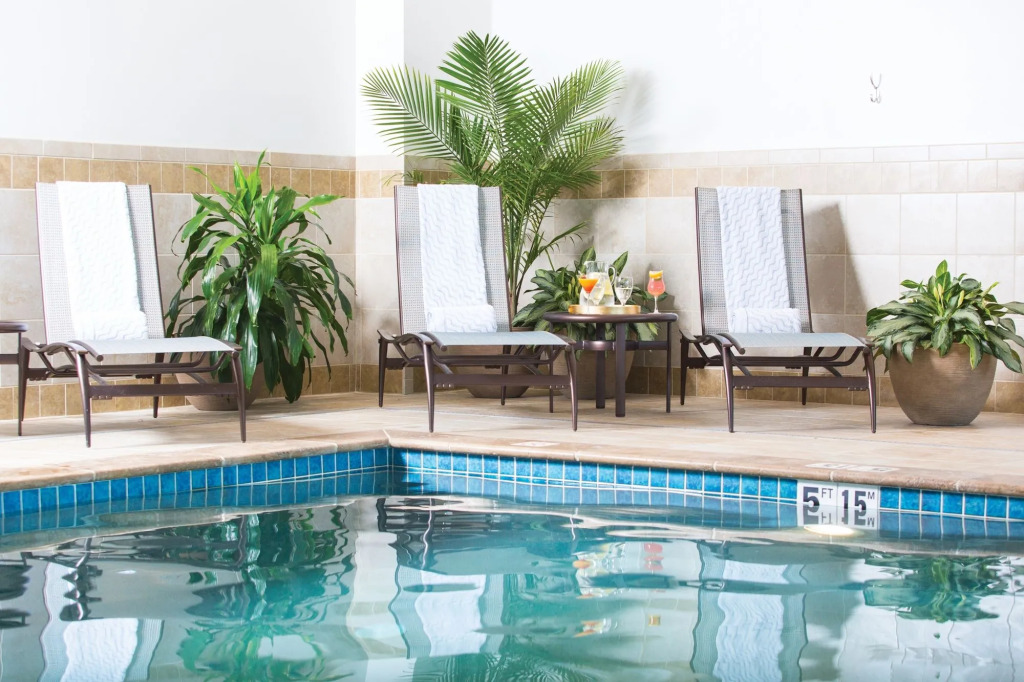 Mohegan Pennsylvania Casino Resort - Adults Only 21+