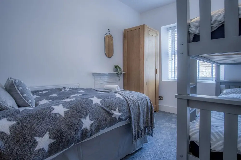 Hawtree Cottage - 2 Bedroom Cottage - Tenby