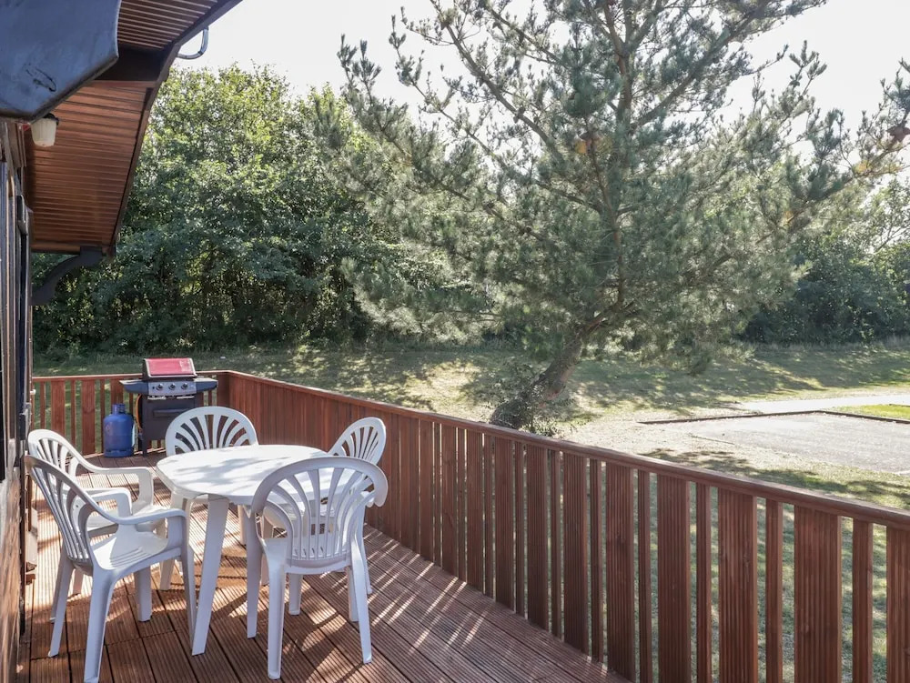 16 Amber Wood Lodge