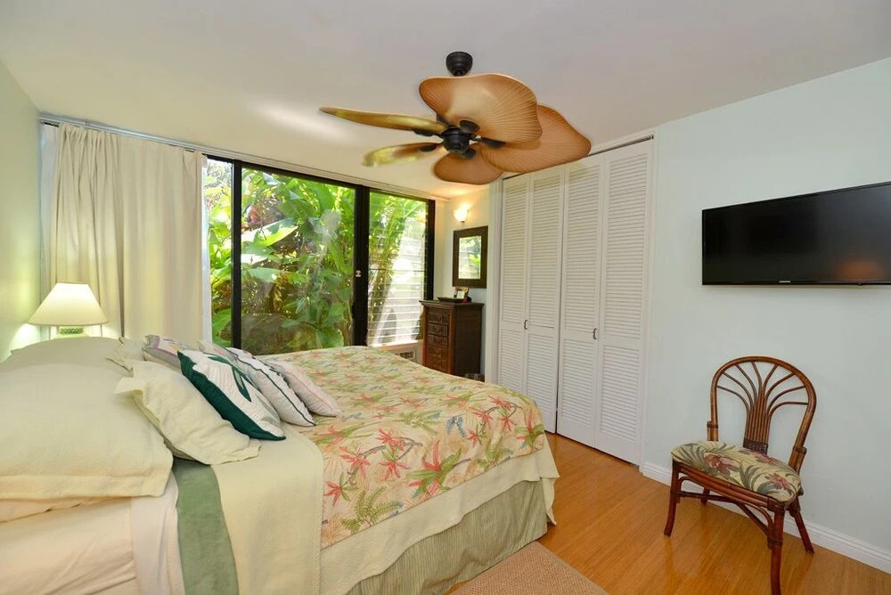 Hale Ono Loa #119 2 Bedrooms 2 Bathrooms Condo by Redawning