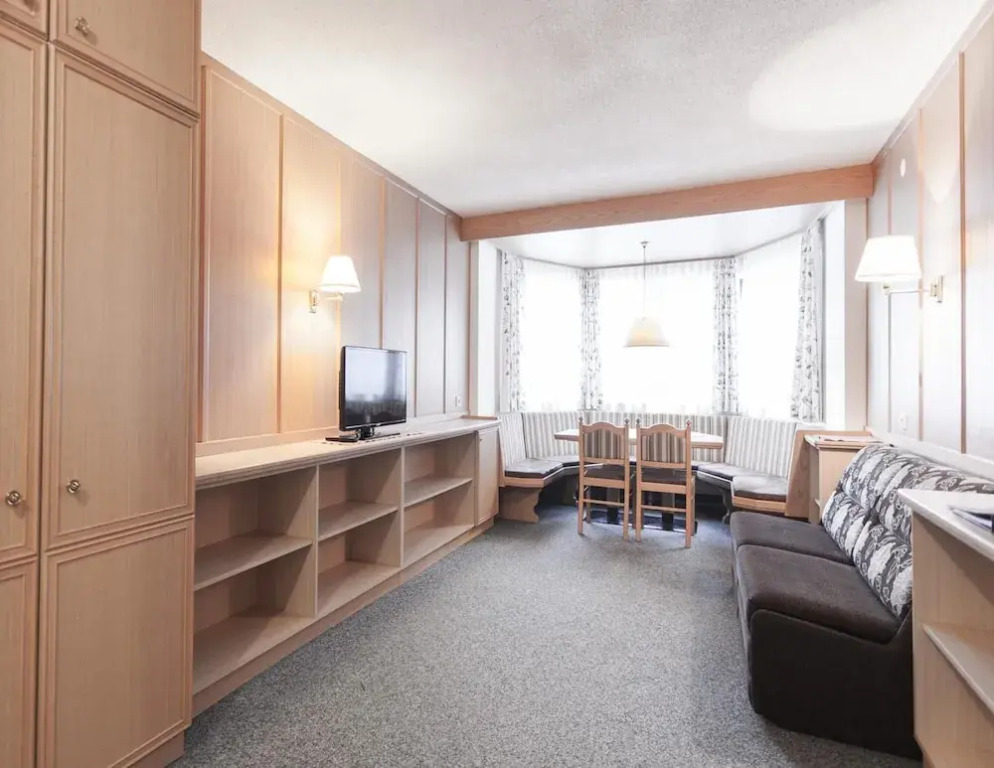 Apartment in Solden With a ski Storage