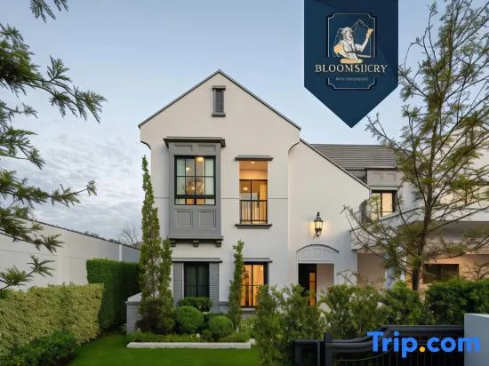 15Min to City Bloomsbury Rama9 Luxury Big House