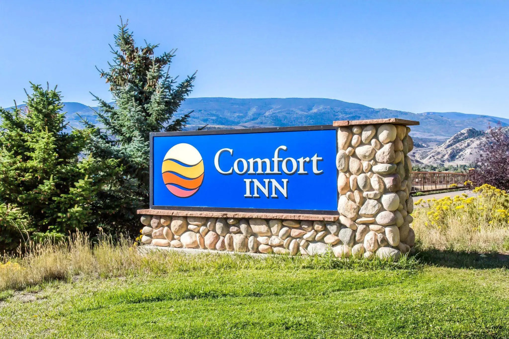 Quality Inn & Suites Vail Valley