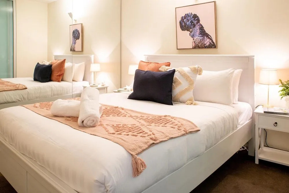 Stylish port Melbourne Pad - Rejuvenate