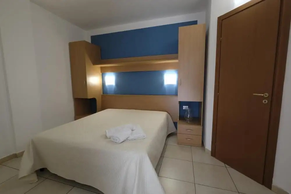 Apartment ulivo with pool and private beach