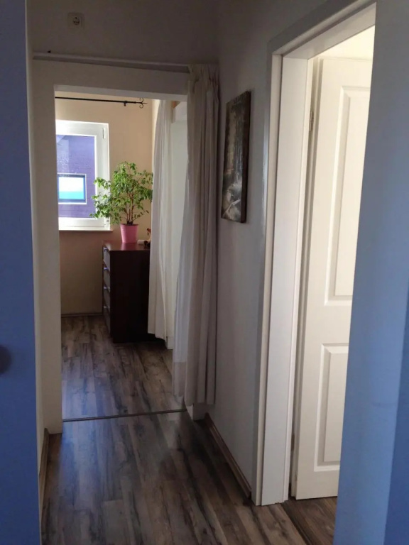 Ferienwohnung Mit Garten in Koln