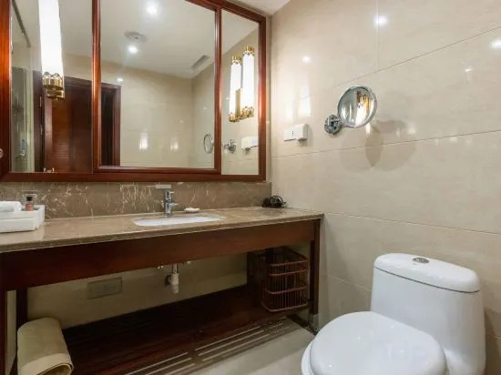 Grand Barony Hotel
