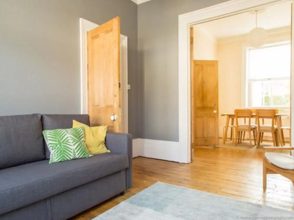 Classic Victorian House Sleeps 8 in East Brighton