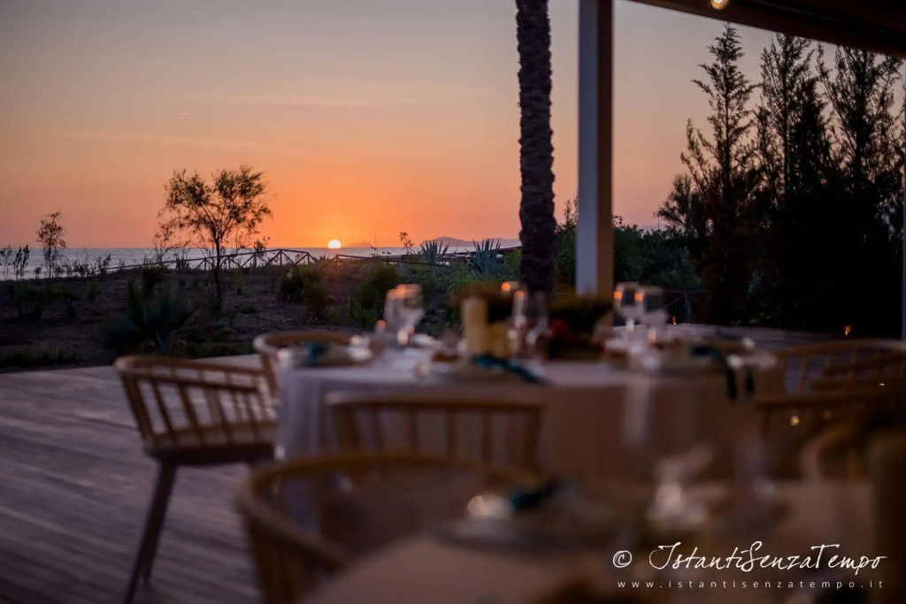 Cumeja Beach Club & Hotel