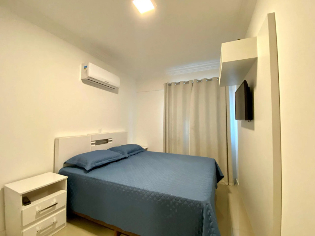 Confortável Apartamento em Condomínio com Piscina
