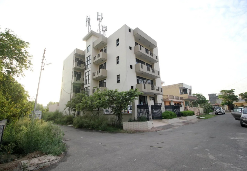 The royal suit apartment
