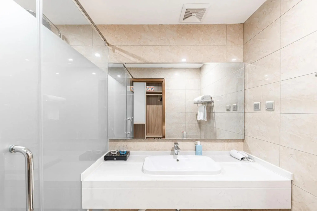 Starway Hotel (Chifeng Wanda Plaza)