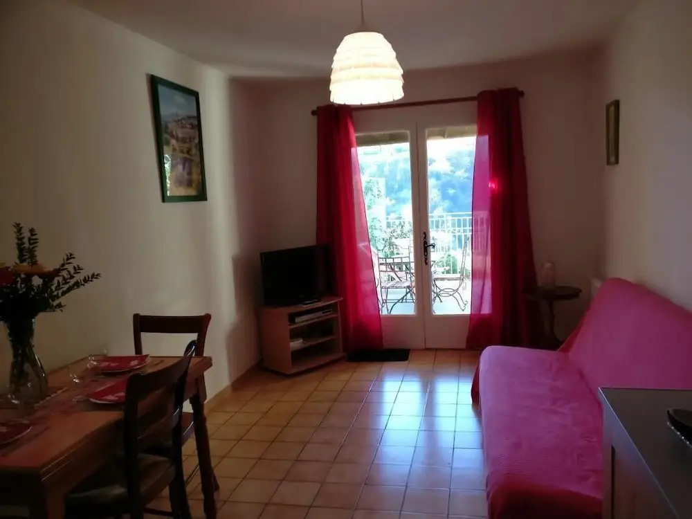 Calme et Verdoyant by Gites de France