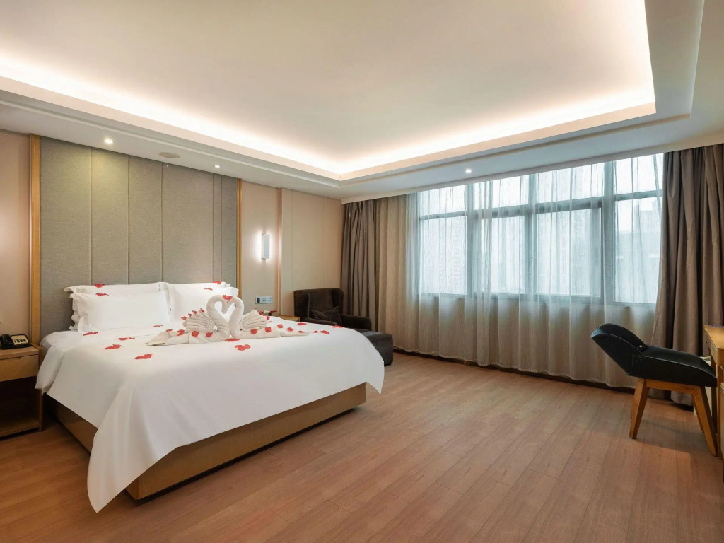 Lavande Hotels Guangzhou Fangcun Huadiwan Metro Station