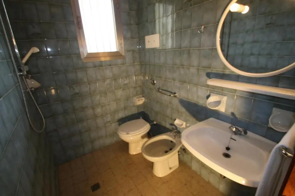 Best Apartment - 3 Bedrooms , 2 Bathrooms - Bibione Spiaggia
