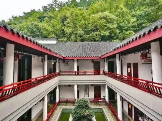 Wuyi Yangchun Shanju Guesthouse